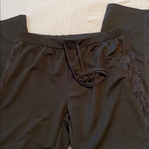 Gibson Latimer Black Tuxedo Lace Pants